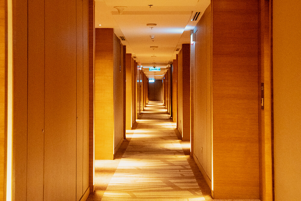 marriott kota kinabalu hallway