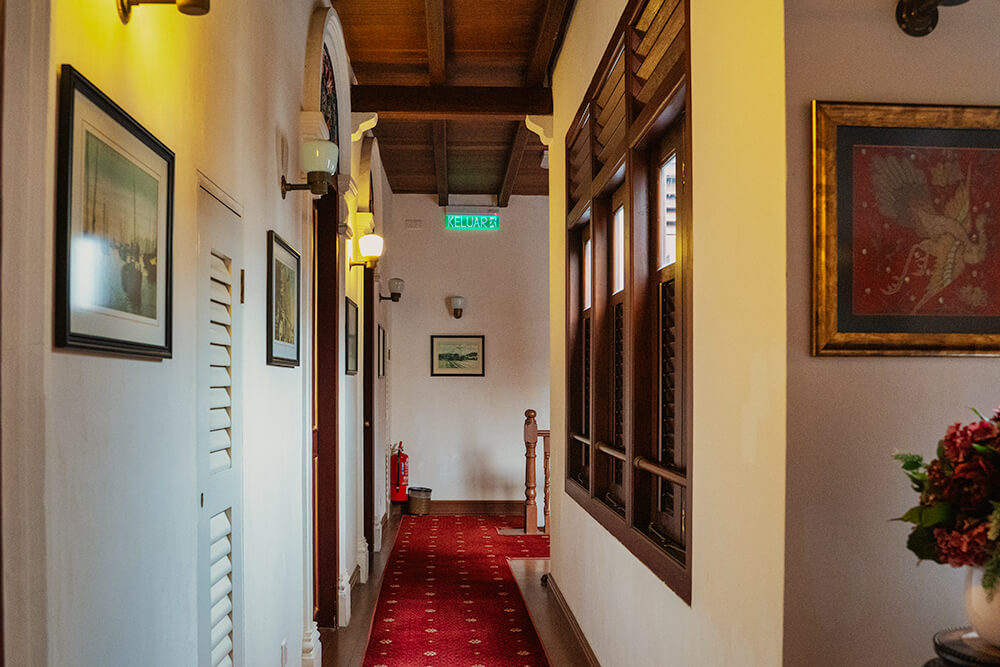 hallway in nam keng hotel