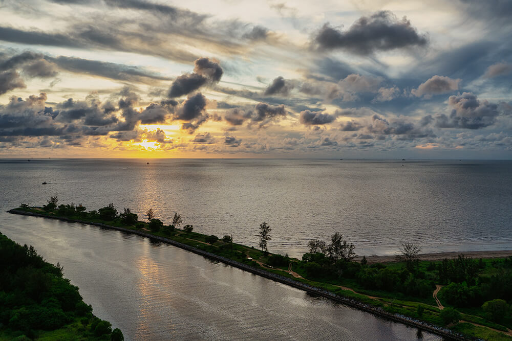 sunset view from the executive lounge in the pullman miri waterfront