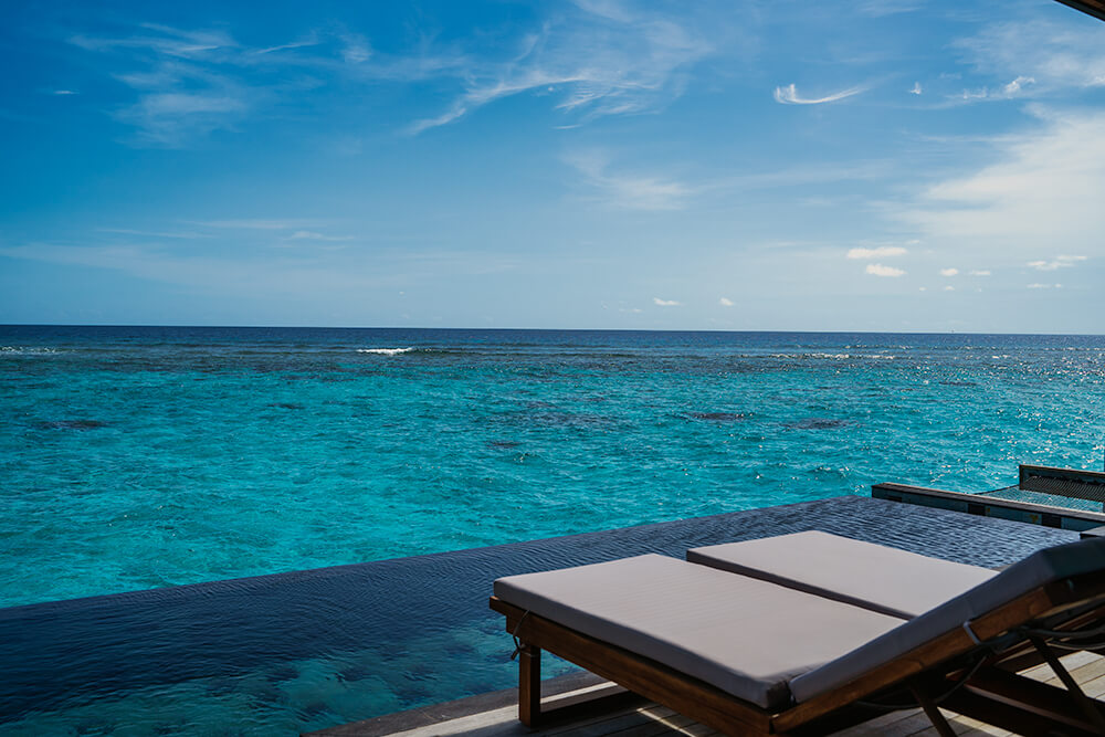 hilton maldives amingiri 1 bedroom overwater pool villa