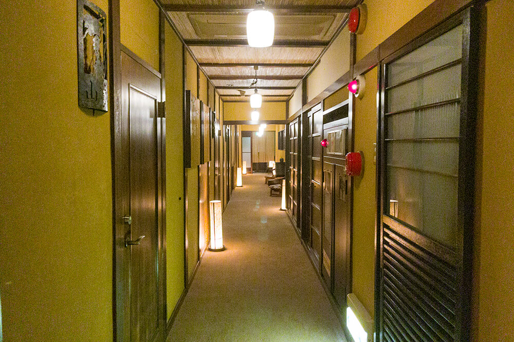 corridor in yama no chaya