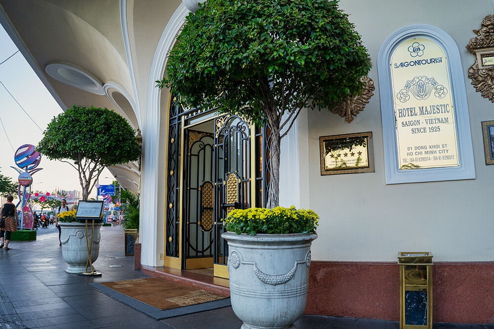 entrance at hotel majestic saigon